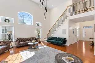 24 Bluffs Ct, Hamburg, NJ 07419 - Photo 4