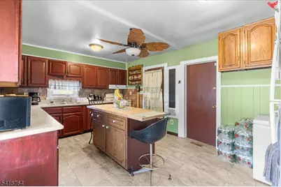 21 Buttonwood Dr, Ewing Township, NJ 08638 - Photo 6