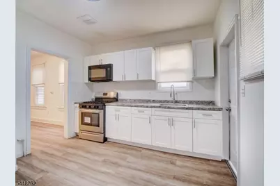 20 Geneva St, Elizabeth, NJ 07206 - Photo 14