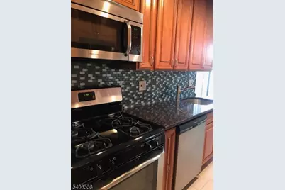 9 River R #D, Nutley, NJ 07110 - Photo 4