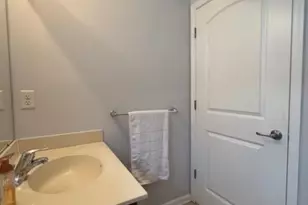 33 Ronald Dr, Franklin Township, NJ 08873 - Photo 16