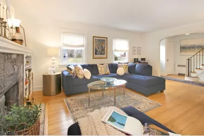 341 Essex Ave, Bloomfield, NJ 07003 - Photo 6