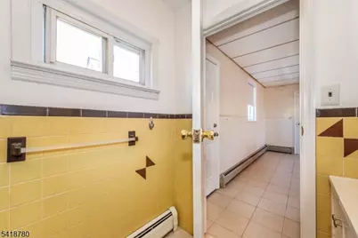 18 Pulaski St #2, Bloomfield, NJ 07003 - Photo 14