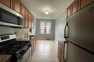 32 Woodcliff Ave, North Bergen, NJ 07047 - Photo 4