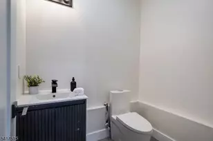 31 Grace St, Irvington, NJ 07111 - Photo 22