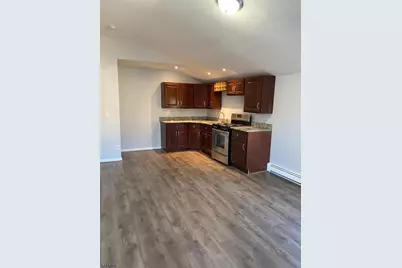 19 Lakeview Pl #2, Verona, NJ 07044 - Photo 2