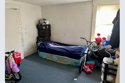 150 Atlanta Ave, Union Township, NJ 07088 - Photo 16