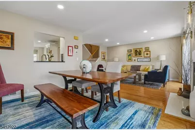 247 Crescenzi Ct, West Orange Township, NJ 07052 - Photo 8