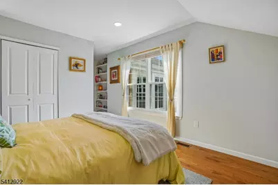 247 Crescenzi Ct, West Orange Township, NJ 07052 - Photo 32