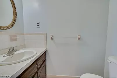 7107 Hana Rd, Edison Twp., NJ 08817 - Photo 16