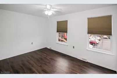 7 Duck Hawk Ct, Allamuchy Township, NJ 07840 - Photo 10