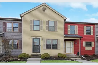 7 Duck Hawk Ct, Allamuchy Township, NJ 07840 - Photo 1