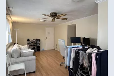 52 Oakwood Ave, Livingston, NJ 07039 - Photo 8