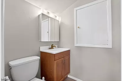 569 Scotland Rd, Union Township, NJ 07083 - Photo 22