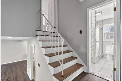 569 Scotland Rd, Union Township, NJ 07083 - Photo 18