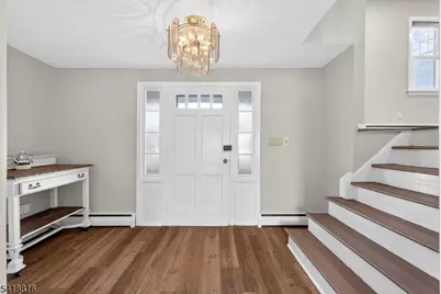 569 Scotland Rd, Union Township, NJ 07083 - Photo 8