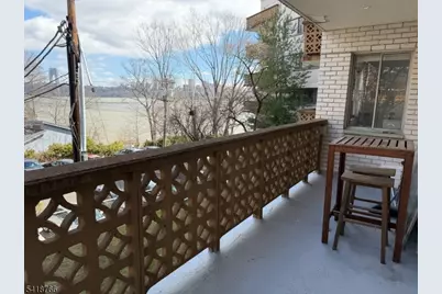 1375 River Road #2k, Edgewater, NJ 07020 - Photo 10