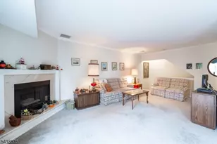 50 Woods Edge Dr, Roxbury Township, NJ 07876 - Photo 10