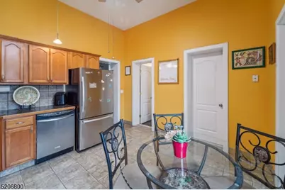 105 Jefferson St #2, Newark, NJ 07105 - Photo 12