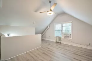 204 Forest St Unit, Montclair, NJ 07042 - Photo 18