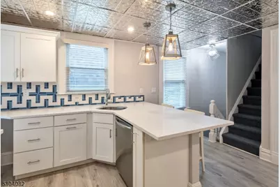 204 Forest St Unit #2, Montclair, NJ 07042 - Photo 8