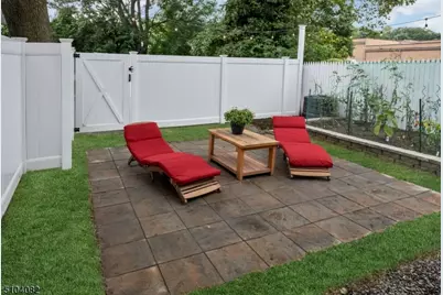 204 Forest St Unit #2, Montclair, NJ 07042 - Photo 24