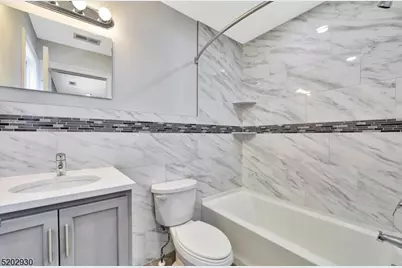 126 N 15th St, Apt #2, East Orange, NJ 07017 - Photo 14