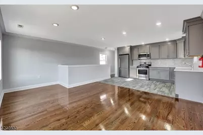 126 N 15th St, Apt #2, East Orange, NJ 07017 - Photo 4