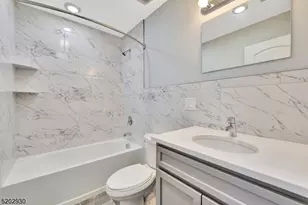 126 N 15th St Apt, East Orange, NJ 07017 - Photo 10