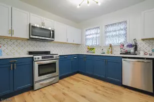 130 Elmwood Ave, East Orange, NJ 07018 - Photo 10