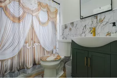 130 Elmwood Ave, East Orange, NJ 07018 - Photo 24