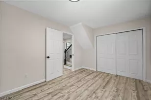 728 Glen Rd, Sparta Township, NJ 07871 - Photo 10