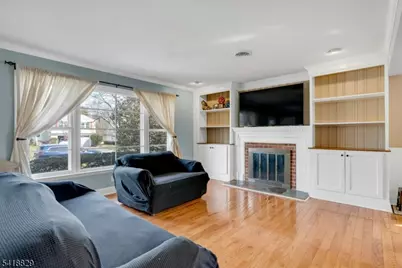 280 Metape Cir, Bound Brook, NJ 08805 - Photo 8