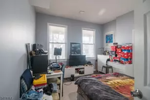 625 Park Ave, East Orange, NJ 07017 - Photo 34