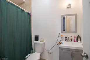 625 Park Ave, East Orange, NJ 07017 - Photo 30