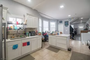 625 Park Ave, East Orange, NJ 07017 - Photo 38