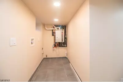 625 Park Ave, East Orange, NJ 07017 - Photo 44