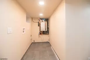 625 Park Ave, East Orange, NJ 07017 - Photo 44