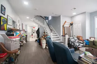 625 Park Ave, East Orange, NJ 07017 - Photo 42