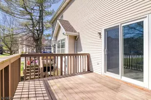 203 Concord Pl, North Brunswick Township, NJ 08902 - Photo 34