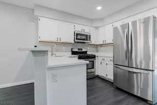 203 Concord Pl, North Brunswick Township, NJ 08902 - Photo 8