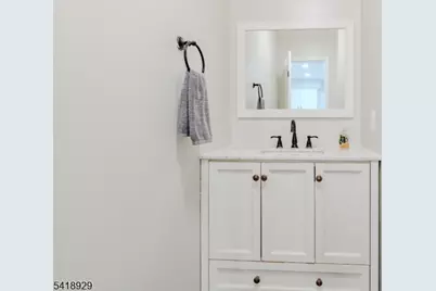 203 Concord Pl, North Brunswick Township, NJ 08902 - Photo 14