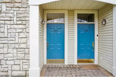 204 Edmonton Ct, Livingston Twp., NJ 07039 - Photo 2