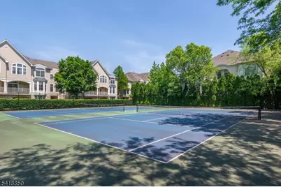 204 Edmonton Ct, Livingston Twp., NJ 07039 - Photo 32