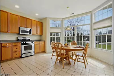 204 Edmonton Ct, Livingston Twp., NJ 07039 - Photo 16