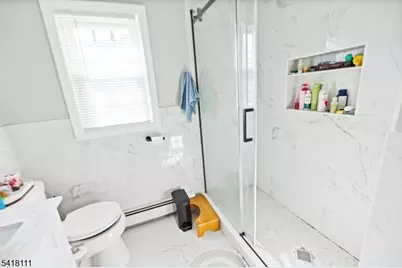 154 Orchard St, Elmwood Park, NJ 07407 - Photo 12