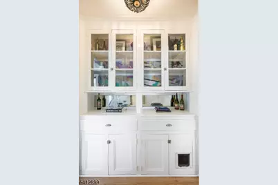 41 Montague Pl #2, Montclair Twp., NJ 07042 - Photo 20