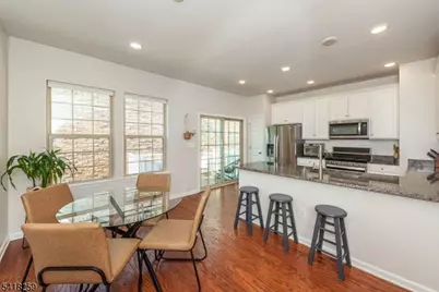 94 Albert Ct, Randolph Township, NJ 07869 - Photo 6