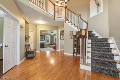 166 Preakness Cir, Branchburg Township, NJ 08876 - Photo 4