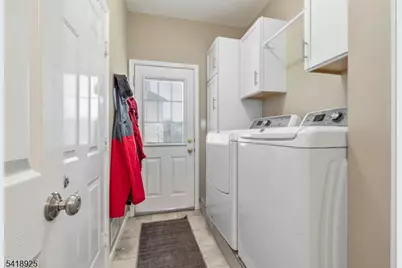 166 Preakness Cir, Branchburg Township, NJ 08876 - Photo 10